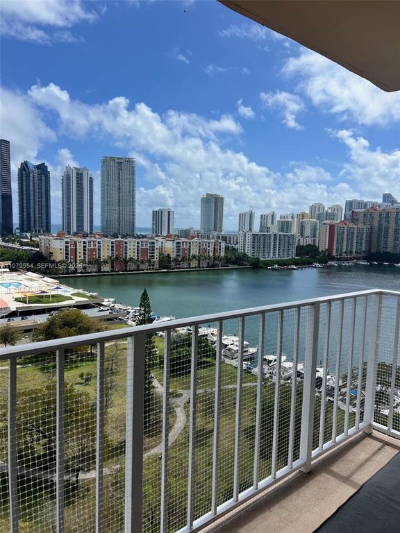 290 174th St 1611, Sunny Isles Beach, FL 33160