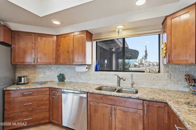 4241 S Via De Febrero, Green Valley, AZ 85622