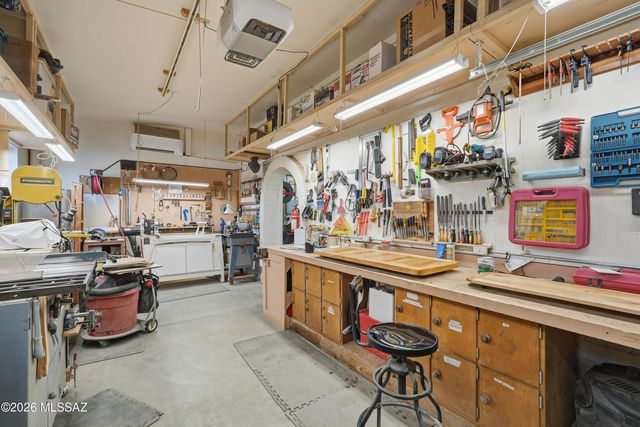 4241 S Via De Febrero, Green Valley, AZ 85622