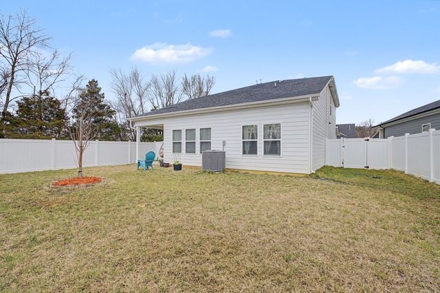 1103 Holland Ridge Way, Lebanon, TN 37090