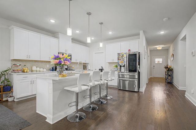 1103 Holland Ridge Way, Lebanon, TN 37090