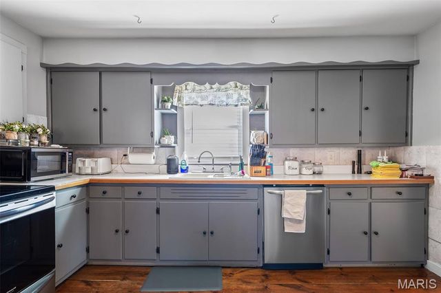 1044 Madison 9203, Fredericktown, MO 63645