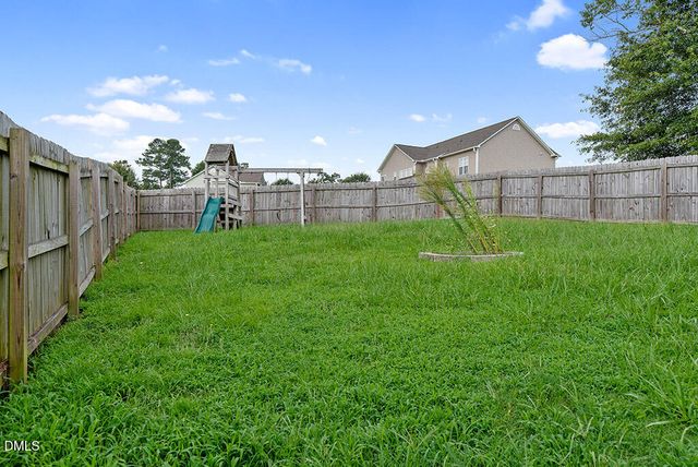 104 Jarrett Bay Lane, Fuquay Varina, NC 27526
