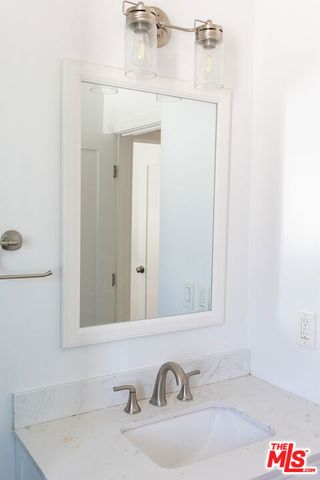 932 W Crestwood Street, San Pedro, CA 90731