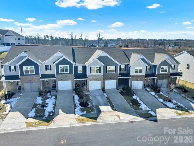 8027 Scarlet Maple Lane, Fort Mill, SC 29708