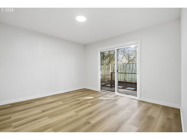 8812 Ne 58TH St, Vancouver, WA 98662