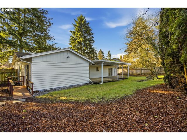 8812 Ne 58TH St, Vancouver, WA 98662
