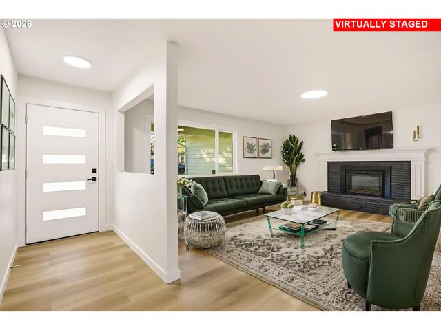 8812 Ne 58TH St, Vancouver, WA 98662