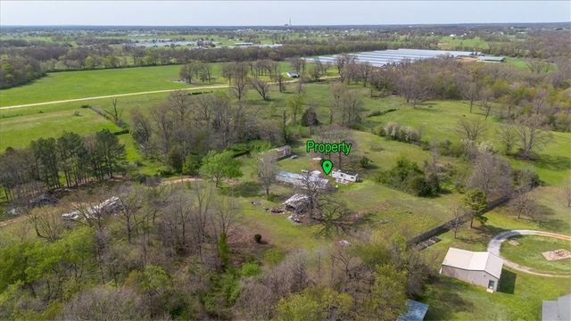 19100 Bill Young Road, Siloam Springs, AR 72761