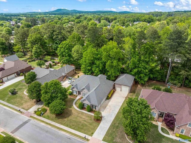 115 Holbrook Drive, Huntsville, AL 35806