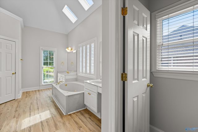 115 Holbrook Drive, Huntsville, AL 35806