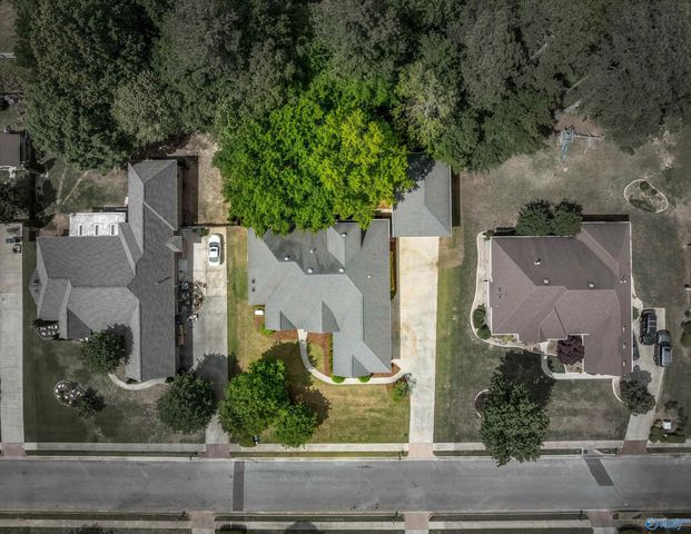 115 Holbrook Drive, Huntsville, AL 35806