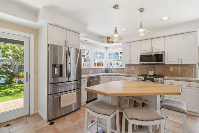 75 Carmel Avenue, Salinas, CA 93901