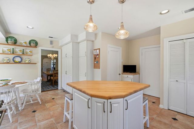 75 Carmel Avenue, Salinas, CA 93901