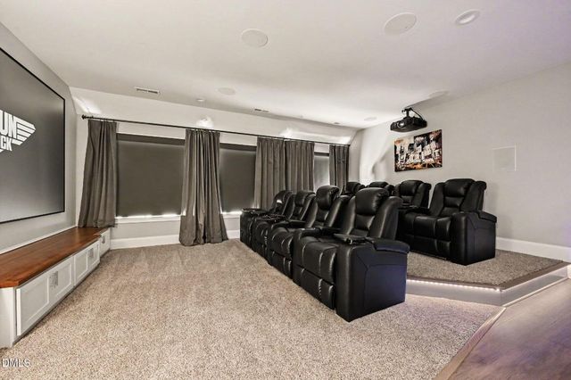90110 Hoey, Chapel Hill, NC 27517