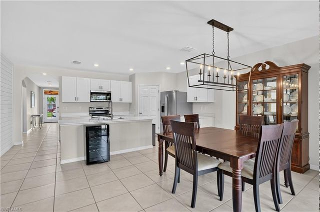 19139 Evergreen RD, Fort Myers, FL 33967
