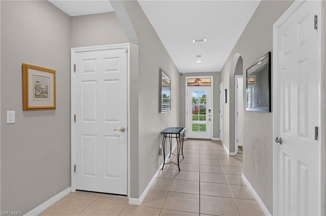 19139 Evergreen RD, Fort Myers, FL 33967