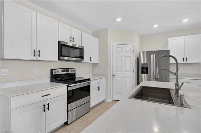19139 Evergreen RD, Fort Myers, FL 33967