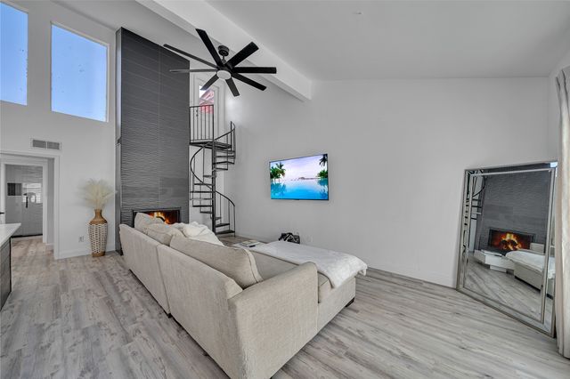 6738 Eastridge Drive 101, Dallas, TX 75231