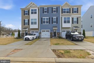 1403 HUDSON VIEW RD, Essex, MD 21221