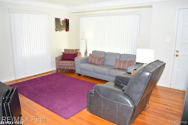 2666 Catalpa Drive Drive, Berkley, MI 48072