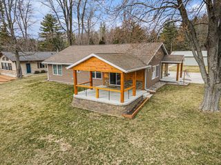 777 Quillette Drive, Beaverton, MI 48612