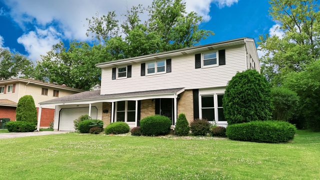 2931 Sunset Avenue, Flossmoor, IL 60422