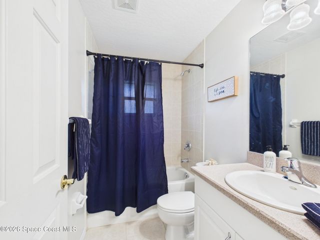 679 Atlantus Terrace, Sebastian, FL 32958
