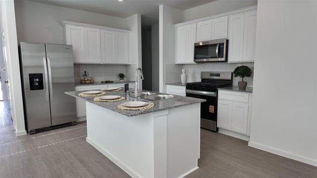 15026 English Rose Road, Conroe, TX 77302