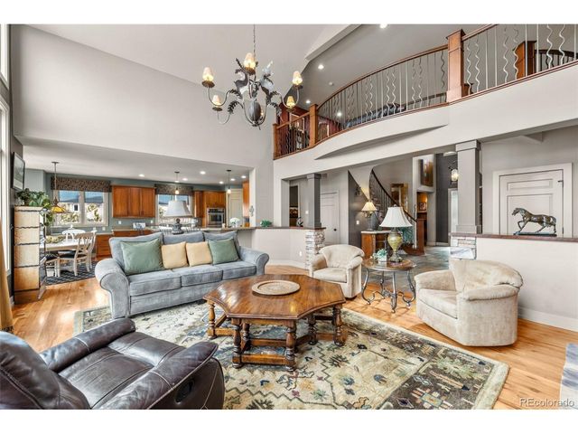 343 Crossing Cir, Castle Pines, CO 80108