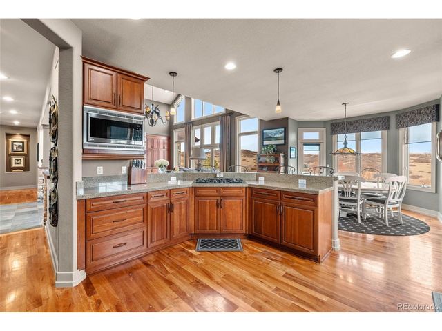 343 Crossing Cir, Castle Pines, CO 80108