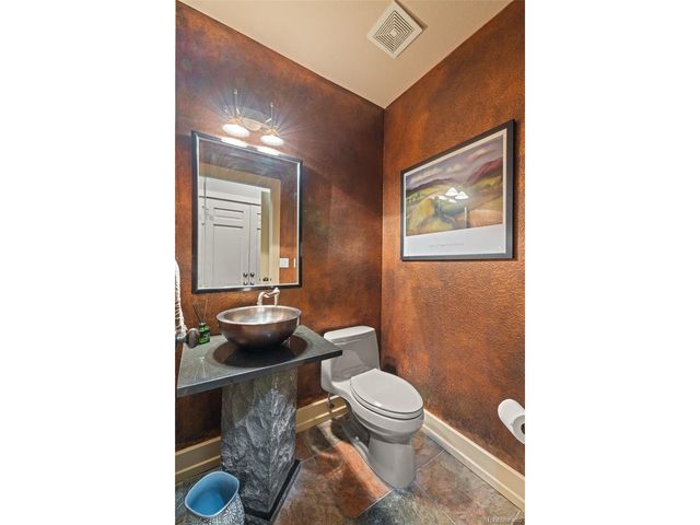 343 Crossing Cir, Castle Pines, CO 80108
