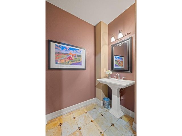 343 Crossing Cir, Castle Pines, CO 80108