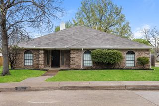 440 Derby Lane, Desoto, TX 75115
