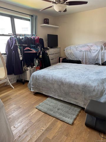 13625 Jewel Avenue A, Kew Garden Hills, NY 11367