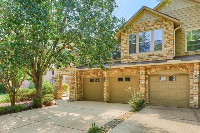 87 Woodlily Place, The Woodlands, TX 77382