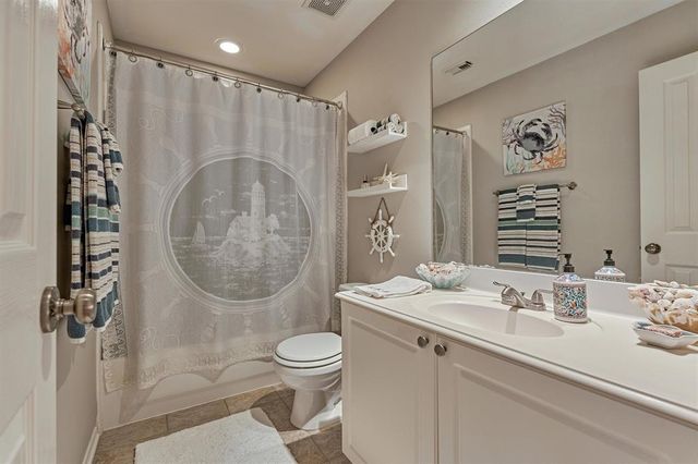 87 Woodlily Place, The Woodlands, TX 77382