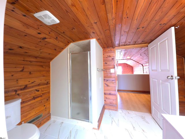 3302 Edwards Road, Taylors, SC 29687