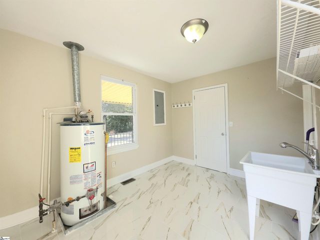 3302 Edwards Road, Taylors, SC 29687