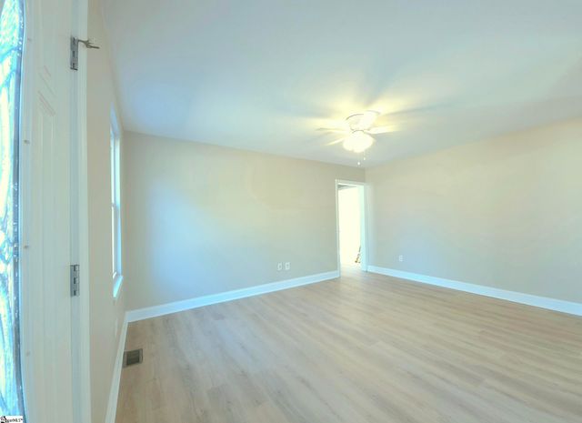 3302 Edwards Road, Taylors, SC 29687