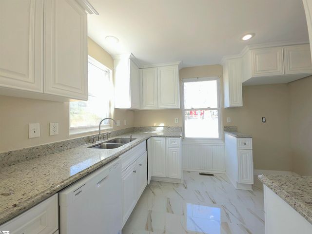 3302 Edwards Road, Taylors, SC 29687