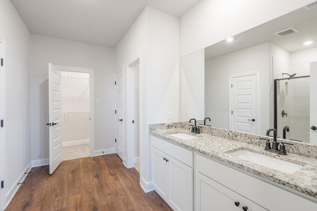 505 West Luna Blue LN, Jarrell, TX 76537