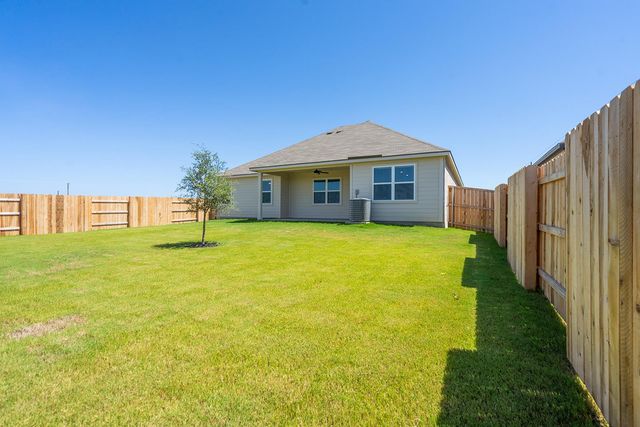 505 West Luna Blue LN, Jarrell, TX 76537