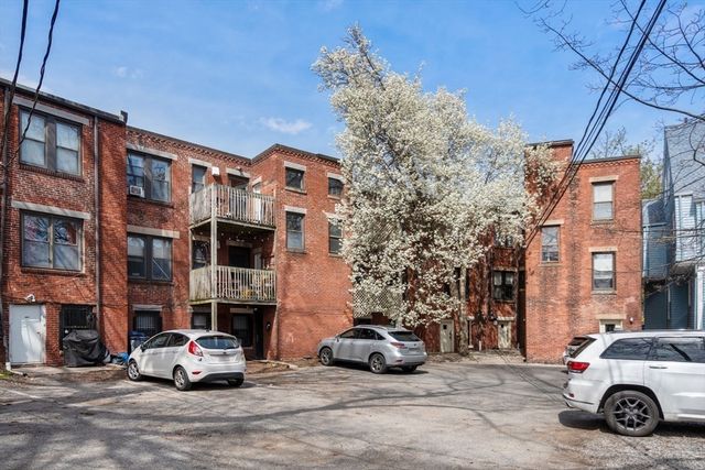 4 Colliston Rd B, Boston, MA 02135