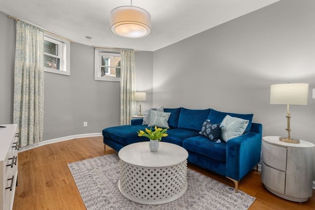 4 Colliston Rd B, Boston, MA 02135