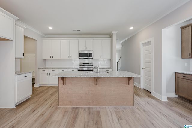 2064 WOHALI DRIVE, Leeds, AL 35094