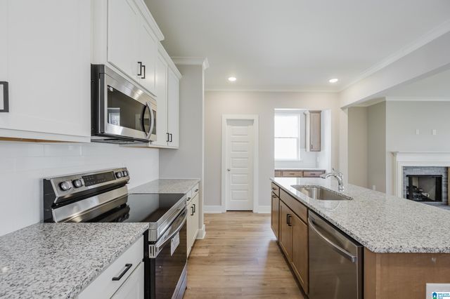 2064 WOHALI DRIVE, Leeds, AL 35094