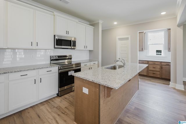 2064 WOHALI DRIVE, Leeds, AL 35094