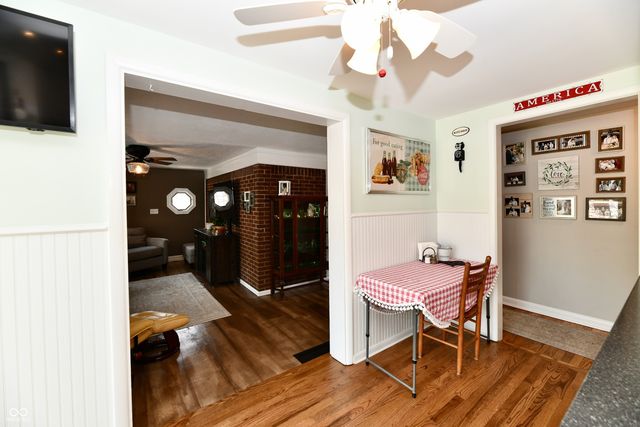 209 Kirk Drive W, Indianapolis, IN 46234