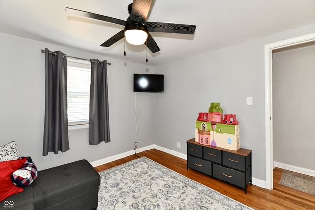209 Kirk Drive W, Indianapolis, IN 46234
